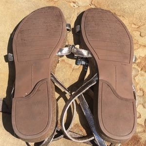 vaneli flat sandals